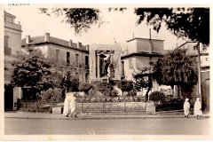 MASCARA 105  LE MONUMENT AUX MORTS